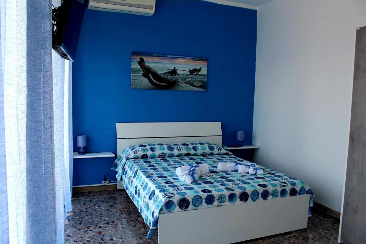 Blue Dream Apartment Гаета Екстериор снимка