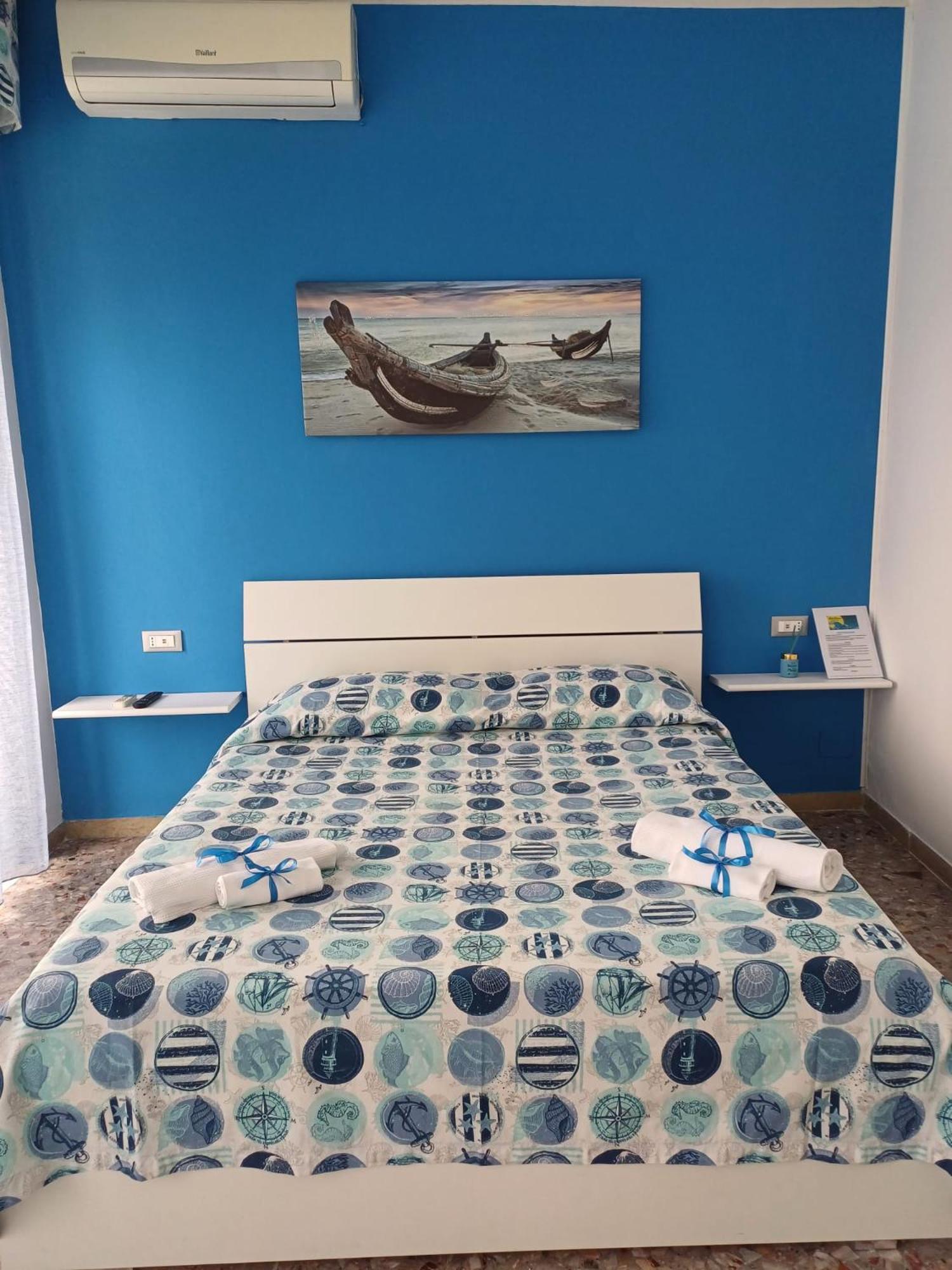 Blue Dream Apartment Гаета Екстериор снимка